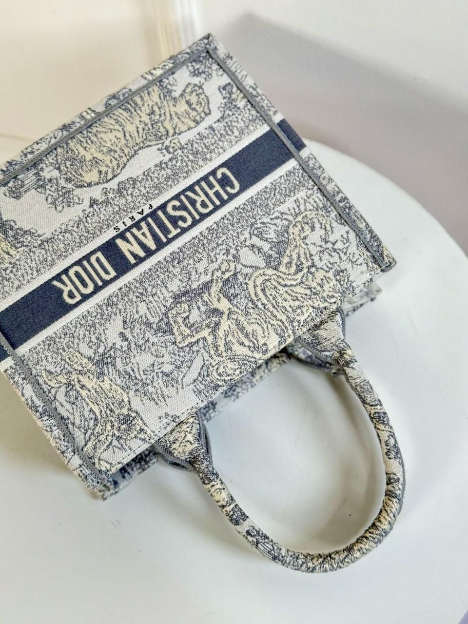 TOTE DR BOOK BORDADO