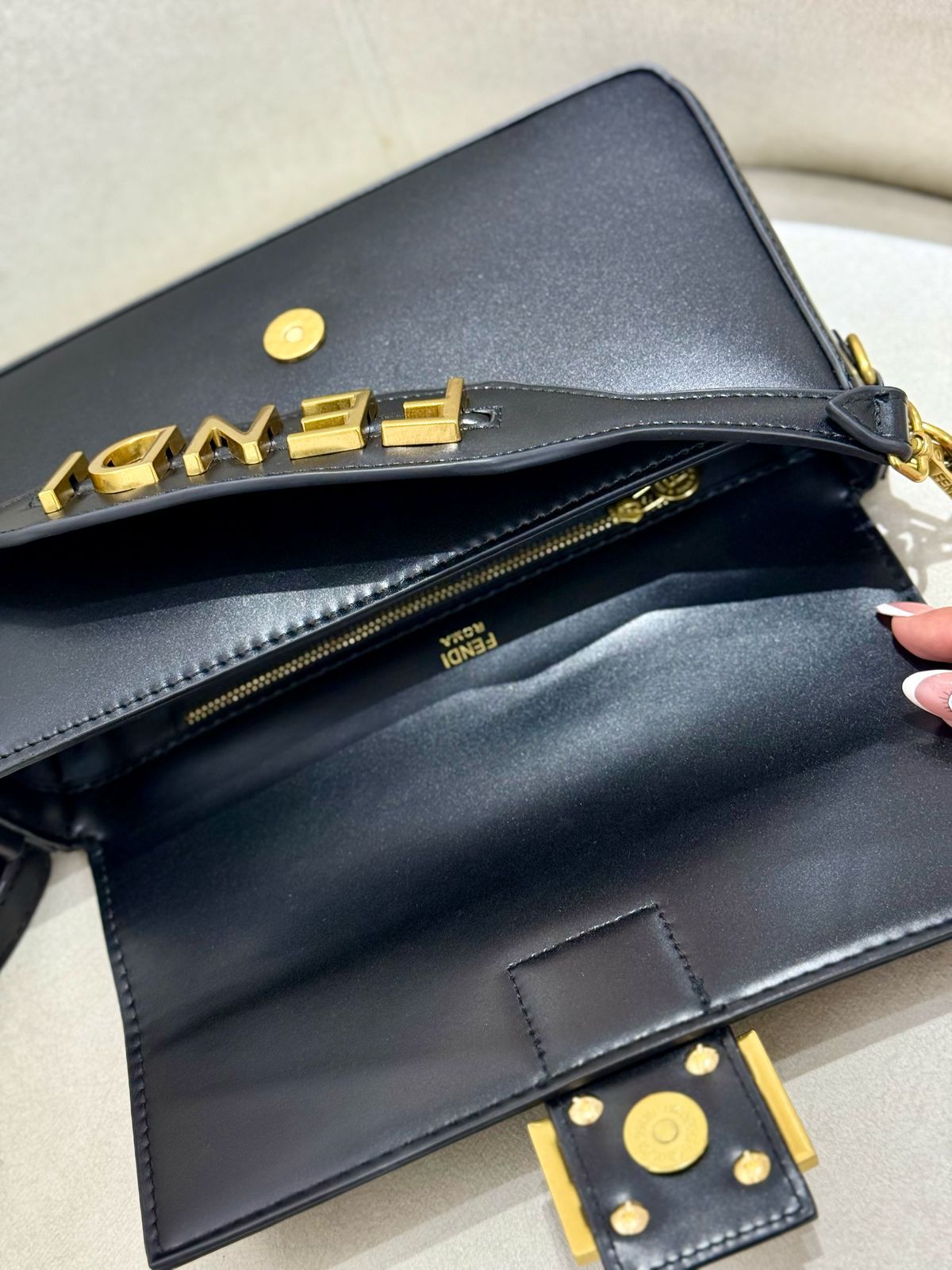 BOLSO TIPO BAGUETTE FND NEGRO