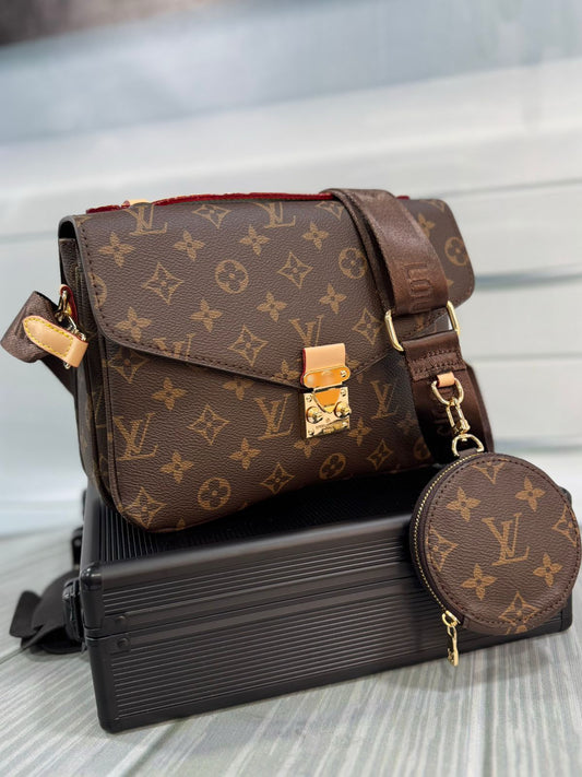 POCHETTE METIS LV MONOGRAMA